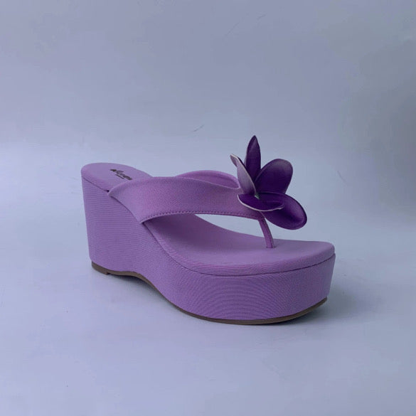 Flower Wedge sandals ( Read full description)