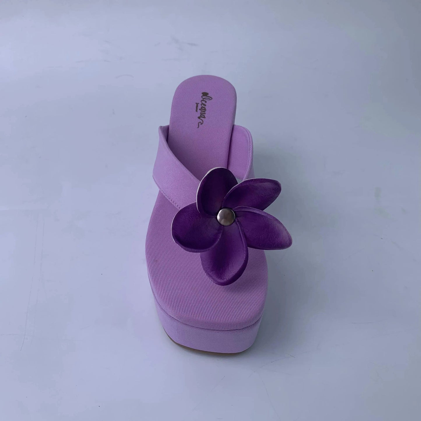 Flower Wedge sandals ( Read full description)