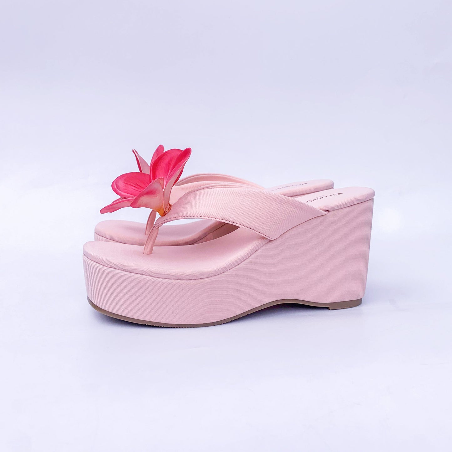 Flower Wedge sandals ( Read full description)