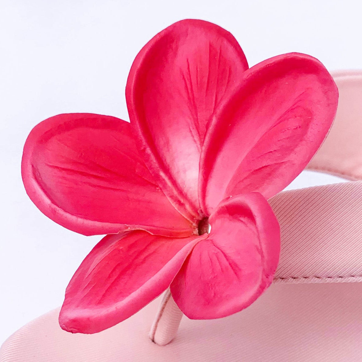 Flower Wedge sandals ( Read full description)